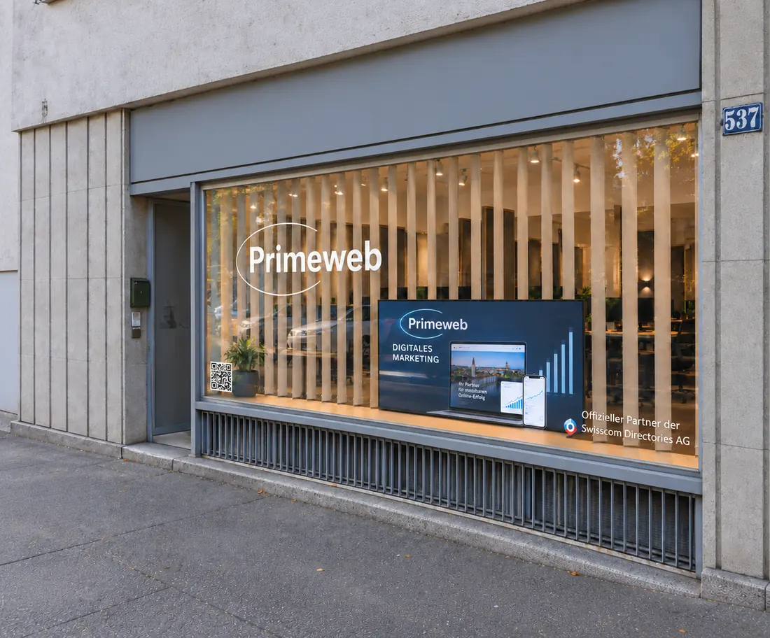 Primeweb-Büro an der Wehntalerstrasse 537, Schaufenster mit Hausnummer